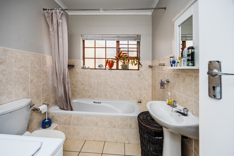 2 Bedroom Property for Sale in Gonubie Eastern Cape